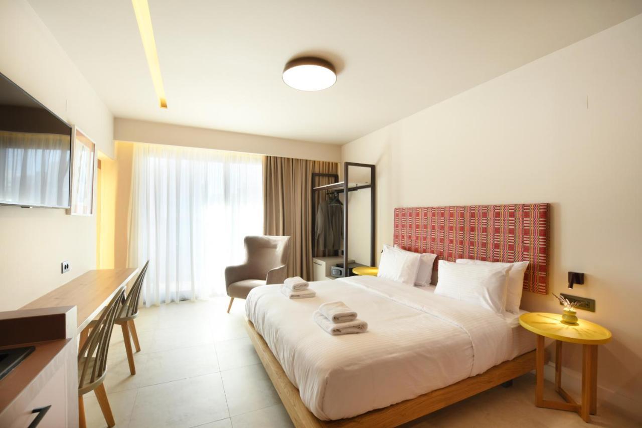 Pavo Art Hotel Heraklion  Bagian luar foto